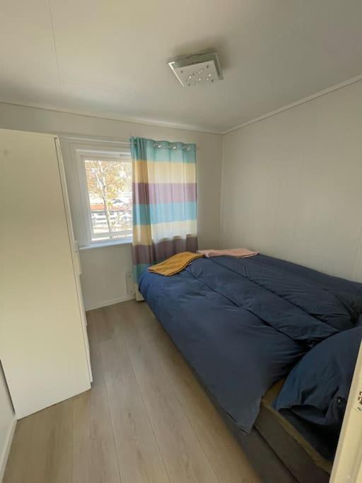 Lovely 2 Bedroom Apartmen With Free Parking เบอร์เกน ภายนอก รูปภาพ