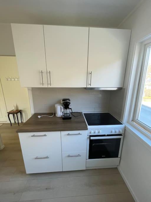 Lovely 2 Bedroom Apartmen With Free Parking เบอร์เกน ภายนอก รูปภาพ